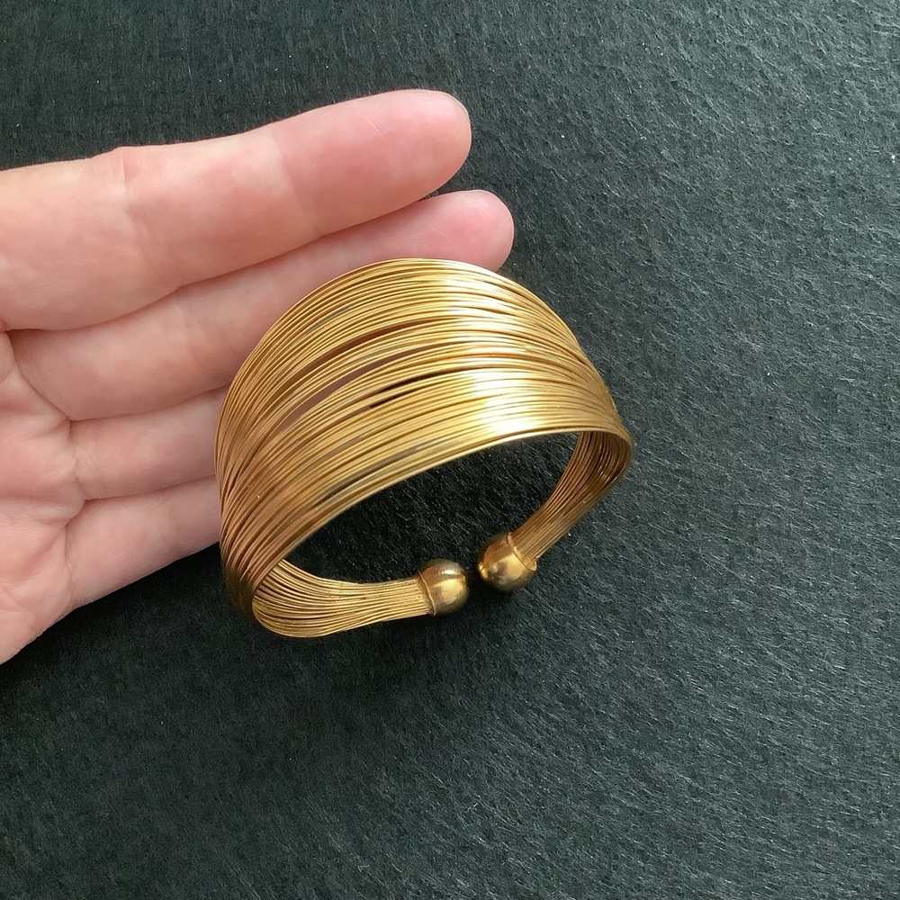 Vintage gold tone cuff bangle.